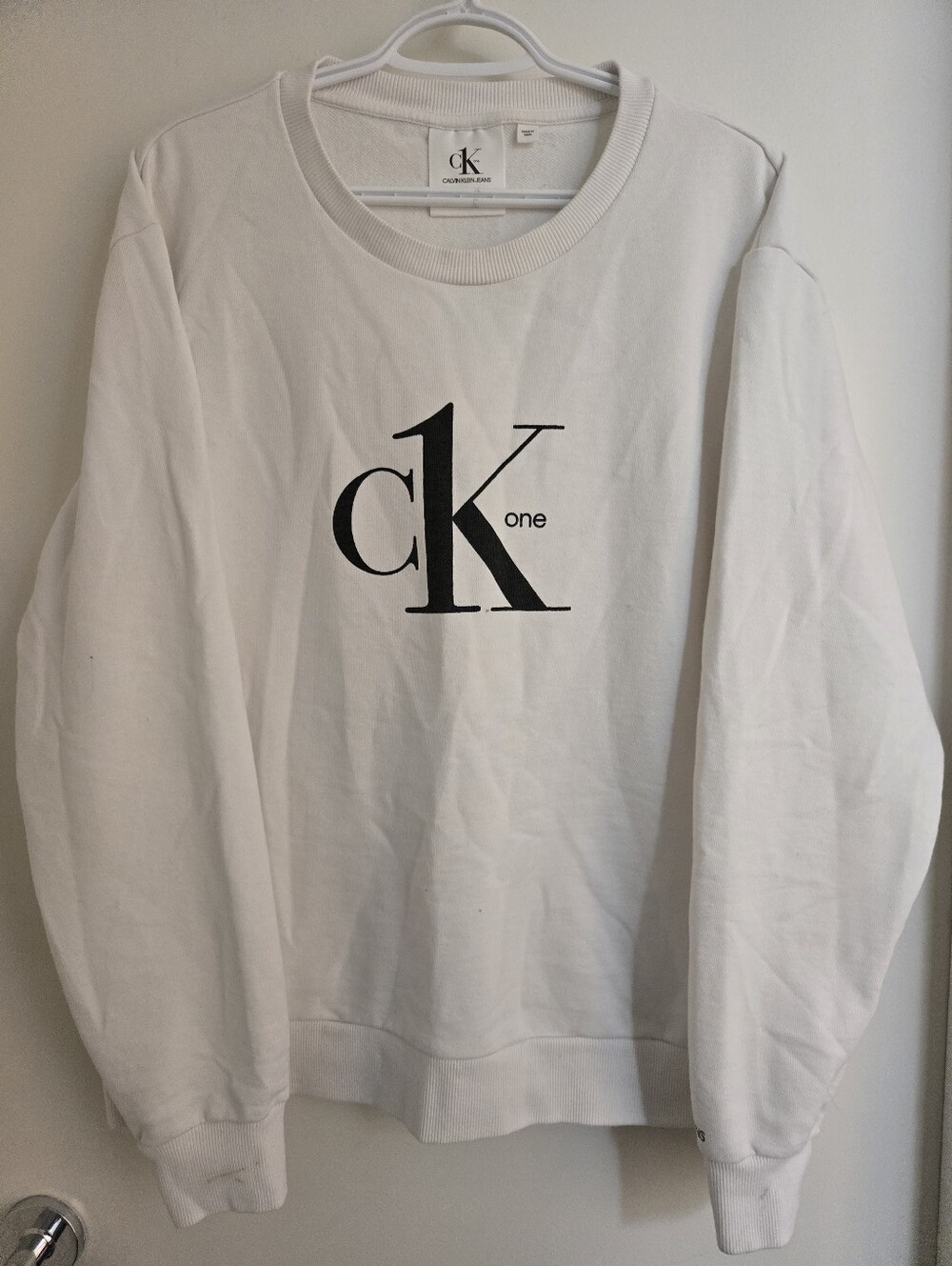 Ladies Calvin Klein Sweatshirt - XXL